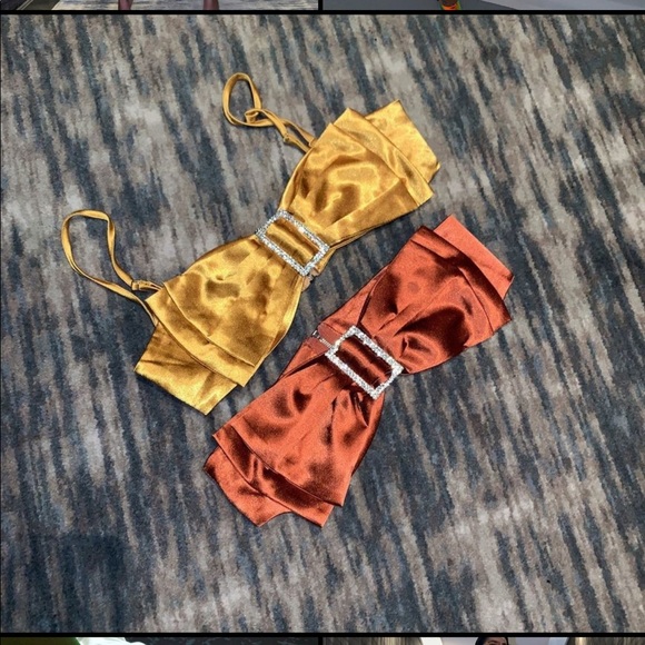 Minaa Monroe “Bow Down Bishes set” in mustard yellow - Picture 4 of 4